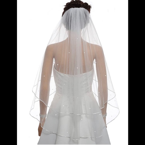 Bridal veil - Picture 1 of 1